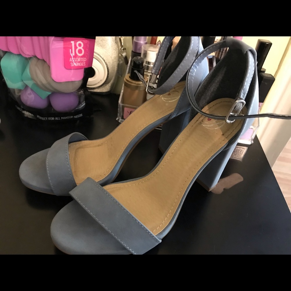 light blue heels